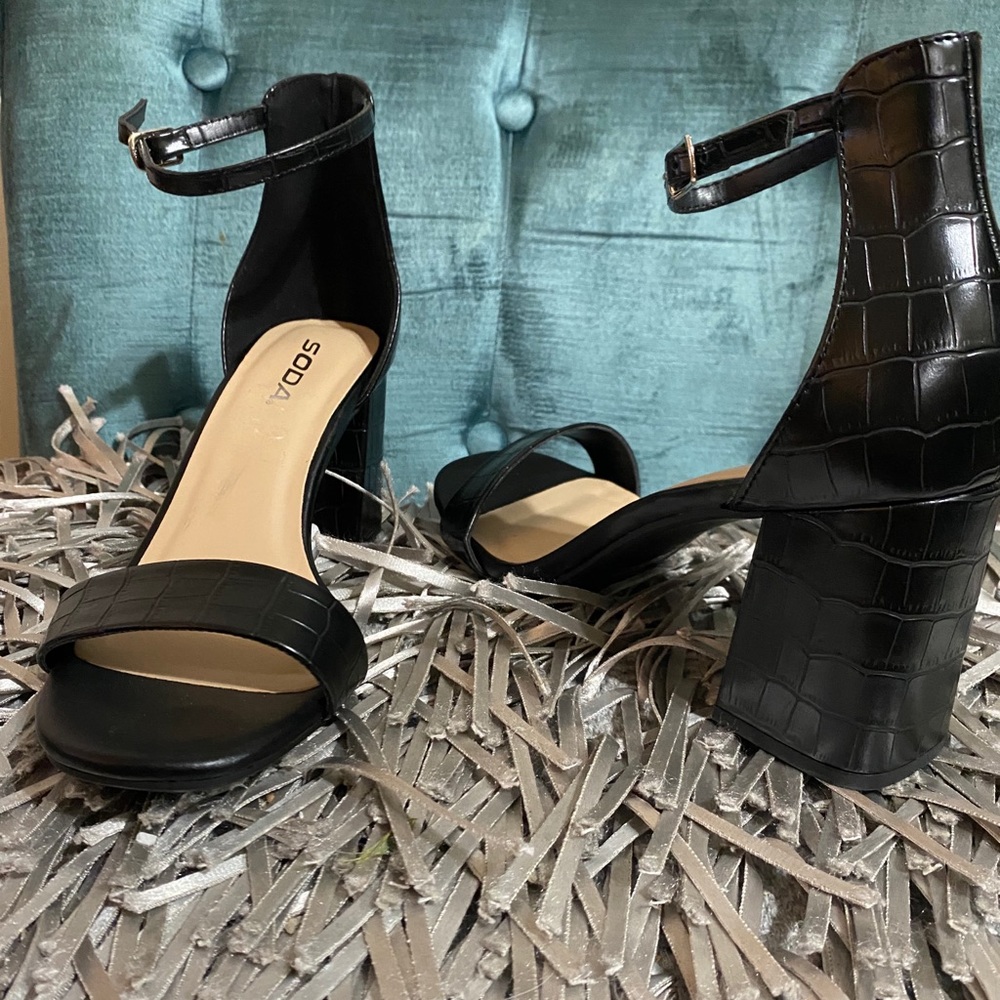 black croc heels